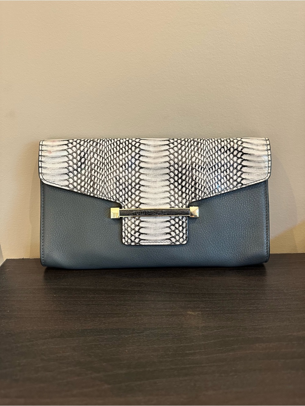 NWT Vince Camuto Snakeskin Flap Clutch Wallet Bag